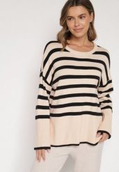 Kremowo-Czarny Sweter o Kroju Oversize z Motywem Pasków Irtusa. Czarne swetry klasyczne damskie Born2be, z jeansu, bez kołnierzyka. Za 79.99 zł.