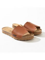 Sunbay Klapki "Djeelia" w kolorze jasnobrązowym rozmiar: 37. Brązowe klapki damskie Sunbay, bez wzorów, z otwartym noskiem, bez obcasa, bez zapięcia. Za 122.96 zł.