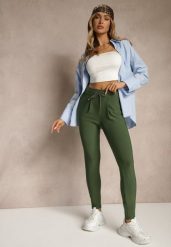 Zielone Dopasowane Spodnie High Waist z Gumką i Wiązaniem w Talii Zelpia. Zielone rurki damskie Renee, bez wzorów, z jeansu, z podwyższonym stanem. Za 49.99 zł.