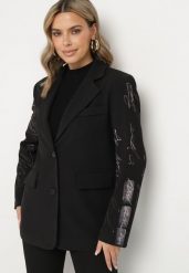Czarna Pudełkowa Marynarka Ozdobiona Napisami Ennavis. Czarne marynarki i żakiety damskie Born2be, s, bez wzorów, z jeansu, eleganckie. Za 249.99 zł.
