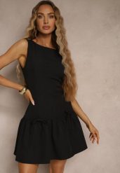 Czarna Sukienka Vices Drop Waist Bez Rękawów z Kokardkami i Falbanką Follena. Czarne sukienki damskie Renee, z aplikacjami, klasyczne, bez ramiączek. W wyprzedaży za 107.99 zł.