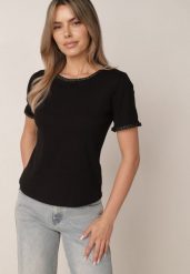 Czarny Minimalistyczny T-shirt z Bawełny Zdobiony Warkoczowymi Lamówkami Thessele. Czarne t-shirty damskie Born2be, m, z aplikacjami, z bawełny, bez kołnierzyka. Za 49.99 zł.