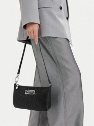 Nine West Torebka CEO-LUXE SERENITY-LA374-4773 Czarny. Czarne torebki klasyczne damskie Nine West, ze skóry, bez dodatków. Za 169.99 zł.