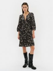 Karen by Simonsen Sukienka codzienna Marbella 10104894 Czarny Regular Fit. Czarne sukienki damskie Karen by Simonsen, bez wzorów, z wiskozy, bez ramiączek. Za 319.99 zł.