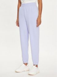 4F Spodnie dresowe 4FWSS24TTROF666 Fioletowy Regular Fit. Fioletowe spodnie dresowe damskie 4F, xs, bez wzorów, z bawełny. Za 89.99 zł.