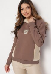Brązowa Bawełniana Bluza z Kapturem z Polarem i Naszywką Misia Hestada. Brązowe bluzy damskie Born2be, z aplikacjami, z bawełny, z kapturem. Za 99.99 zł.