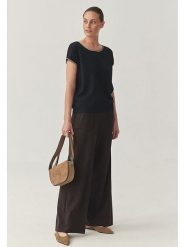 TATUUM Spodnie "Fedora" w kolorze brązowym rozmiar: 40. Brązowe spodnie materiałowe damskie TATUUM, bez wzorów, z materiału. Za 181.76 zł.