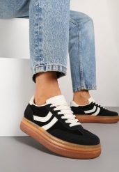 Czarne Sneakersy w Stylu Klasycznych Tenisówek na Grubej Podeszwie Grelritia. Czarne obuwie sportowe damskie Born2be, z materiału, bez zapięcia, tenisowe. Za 84.99 zł.