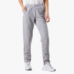 Spodnie treningowe damskie Swedemount Training Logo Pants II. Niebieskie obuwie sportowe damskie SWEDEMOUNT, bez wzorów, z dresówki. Za 199.99 zł.