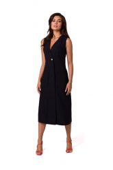 Sukienka prosta klasyczna midi z dekoltem V na lato czarna. Czarne sukienki damskie Bewear, bez wzorów, biznesowe, bez ramiączek. Za 339.00 zł.
