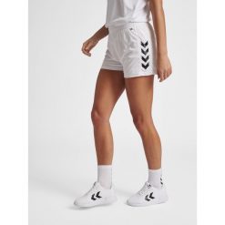 Spodenki sportowe damskie Hummel Core XK Poly Shorts Woman. Niebieskie obuwie sportowe treningowe Hummel, xs, bez wzorów, do siatkówki. Za 110.00 zł.