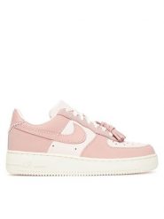 Nike Sneakersy Air Force 1 `07 IB4654 661 Różowy. Czerwone obuwie sportowe damskie Nike, ze skóry, bez zapięcia. Za 469.99 zł.