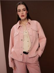 Jeansowa kurtka katana - różowy. Czerwone kurtki damskie Sinsay, l, bez wzorów, z jeansu, bez kaptura. Za 79.99 zł.