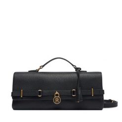 Torebka Tommy Hilfiger. Czarne torebki klasyczne damskie Tommy Hilfiger, bez dodatków. Za 1,099.00 zł.