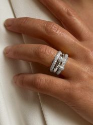 DI GIORGIO Srebrny pierścionek z cyrkoniami rozmiar: 50. Szare pierścionki damskie DI GIORGIO, z cyrkonią, srebrne. Za 251.45 zł.