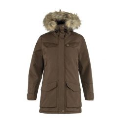 Kurtka puchowa damska Fjällräven Nuuk Parka. Brązowe kurtki damskie Fjällräven, bez wzorów, z puchu, bez kaptura. Za 2,276.55 zł.