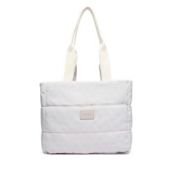 Torba do wózka Guess. Białe torebki klasyczne damskie Guess, bez dodatków. Za 394.99 zł.
