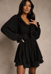 Czarna Rozkloszowana Sukienka z Wiskozy Zdobiona Falbankami Davea. Czarne sukienki damskie Renee, z aplikacjami, z poliesteru, eleganckie, bez ramiączek. Za 99.99 zł.