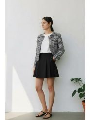 ASSUILI Kurtka przjściowa w kolorze czarnym rozmiar: 38. Czarne kurtki damskie Assuili, bez wzorów, bez kaptura. Za 121.99 zł.