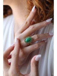 Pierres delicates Pozłacany pierścionek z agatem i cyrkoniami rozmiar: onesize. Żółte pierścionki damskie Pierres delicates, z agatem, pozłacane. Za 100.75 zł.