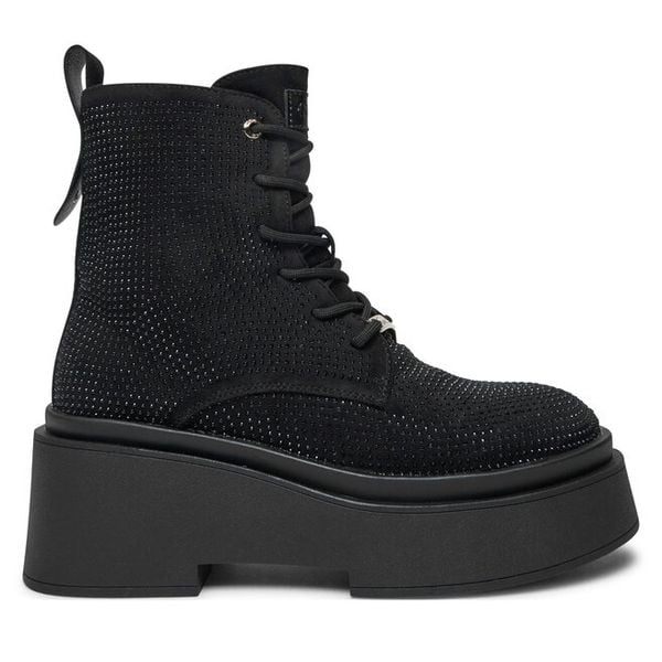 Trzewiki GOE. Czarne botki damskie GOE, bez obcasa, na płaskiej podeszwie, bez zapięcia. Za 369.99 zł.