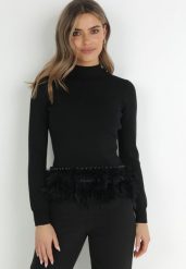 Czarny Prążkowany Golf z Piórkami na Dole Jossera. Czarne golfy damskie Born2be, s, z aplikacjami, z dzianiny, bez ramiączek. Za 139.99 zł.