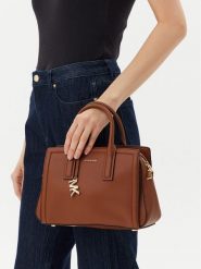 MICHAEL Michael Kors Torebka Laila 30S5G9IS1L Brązowy. Brązowe kuferki damskie MICHAEL Michael Kors, bez wzorów, ze skóry, bez dodatków. Za 1,129.00 zł.