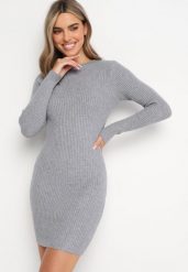 Szara Sukienka Mini z Prążkowanej Sweterkowej Dzianiny o Dopasowanym Fasonie Paulinma. Szare sukienki damskie Born2be, bez wzorów, z bawełny, bez ramiączek. W wyprzedaży za 67.99 zł.
