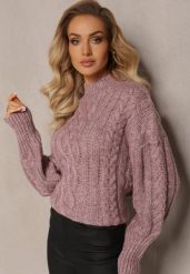 Jasnofioletowy Luźny Golf w Ozdobny Splot Atterta. Fioletowe golfy damskie Renee, bez wzorów, z dzianiny, bez ramiączek. Za 119.99 zł.