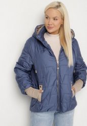 Niebieska Pikowana Kurtka o Prostym Kroju z Kapturem Tulorisa. Niebieskie kurtki damskie Born2be, plus size, z aplikacjami, z jeansu, z kapturem. Za 149.99 zł.