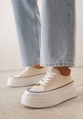 Beżowe Trampki VICES na Grubej Podeszwie Zdobione Lamówką Riosara. Brązowe obuwie sportowe casual damskie Born2be, z jeansu, bez zapięcia. Za 89.99 zł.