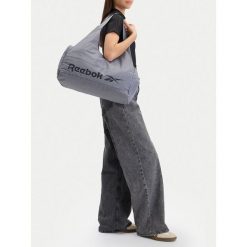 Torba Reebok. Szare torby sportowe Reebok, bez wzorów. Za 99.99 zł.