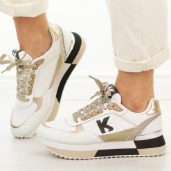 Białe skórzane sneakersy damskie Kobbo 100102. Białe obuwie sportowe damskie Kobbo, na jesień, z jeansu, bez zapięcia, trekkingowe. Za 259.00 zł.