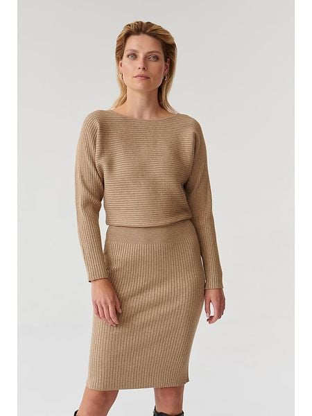 TATUUM Sukienka dzianinowa w kolorze beżowym rozmiar: XXL. Brązowe sukienki damskie TATUUM, bez wzorów, z dzianiny, bez ramiączek. Za 118.28 zł.