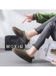 C'M Botki w kolorze khaki rozmiar: 40. Brązowe botki damskie C'M, bez obcasa, bez zapięcia. Za 117.99 zł.