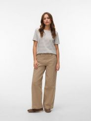 Vero Moda Bluzka w kolorze brązowo-białym rozmiar: XS. Białe bluzki damskie Vero Moda, xs, bez wzorów, bez kołnierzyka, bez ramiączek. Za 60.99 zł.