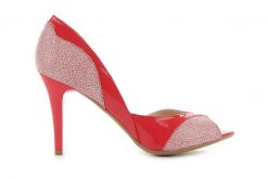 Czółenka Bayla-Em GL6789-154 Koral Biały, Skóra naturalna lakierowana - 36. Czerwone czółenka damskie Bayla, bez wzorów, z lakierowanej skóry, bez obcasa. W wyprzedaży za 62.10 zł.