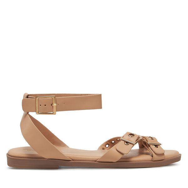 Sandały DeeZee. Brązowe sandały damskie DeeZee, bez wzorów, bez obcasa, na płaskiej podeszwie, bez zapięcia. Za 99.99 zł.