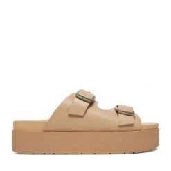 Klapki G-Star. Brązowe klapki damskie G-Star, bez wzorów, bez obcasa, bez zapięcia. Za 209.99 zł.