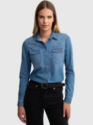 Koszula damska jeansowa slim niebieska Norra 236. Niebieskie koszule damskie Big Star, l, bez wzorów, z bawełny, casualowe, bez kołnierzyka, bez ramiączek. Za 249.99 zł.