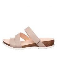 Think! Skórzane klapki w kolorze beżowym rozmiar: 36. Brązowe klapki damskie Think!, bez wzorów, z otwartym noskiem, bez obcasa, bez zapięcia. Za 173.99 zł.