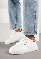 Białe Panterkowe Sneakersy na Grubej Tłoczonej Podeszwie z Brokatem Nusandra. Białe obuwie sportowe damskie Born2be, z jeansu, bez zapięcia. Za 84.99 zł.