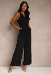 Czarny Kombinezon Wide Leg z Ozdobnym Wiązaniem przy Szyi Silelia. Czarne sukienki damskie Renee, bez wzorów, eleganckie, bez ramiączek. W wyprzedaży za 111.99 zł.