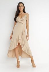 Beżowa Sukienka Adathe. Brązowe sukienki damskie Born2be, z aplikacjami, eleganckie, bez ramiączek. Za 199.99 zł.