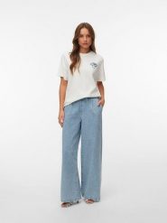 Vero Moda Koszulka w kolorze białym ze wzorem rozmiar: M. Białe bluzki damskie Vero Moda, m, bez wzorów, z bawełny, bez kołnierzyka, bez ramiączek. Za 60.99 zł.