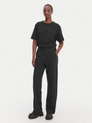 G-Star Raw Kombinezon D28670-B771 Czarny Relaxed Fit. Czarne sukienki damskie G-Star, bez wzorów, z bawełny, retro, bez ramiączek. Za 267.99 zł.