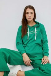 Bluza z kapturem i napisem. Bluzy damskie MOODO, m, bez wzorów, z bawełny, z kapturem. W wyprzedaży za 69.99 zł.