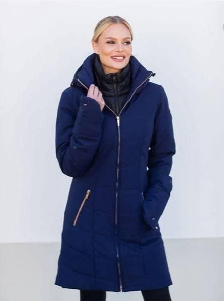 Damska długa kurtka Equestrian Stockholm Denali. Niebieskie kurtki damskie EQUESTRIAN STOCKHOLM, na zimę, m, bez wzorów, z puchu, bez kaptura. Za 1,417.00 zł.