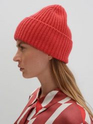 Someday Czapka w kolorze koralowym rozmiar: onesize. Czerwone czapki damskie someday., bez wzorów, z materiału. Za 83.42 zł.