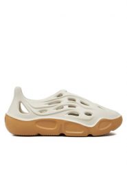 Steve Madden Półbuty Vine Slip-on SM11002858-02002-OWK Biały. Białe półbuty damskie Steve Madden, bez wzorów, z gumy, bez obcasa, na płaskiej podeszwie, bez zapięcia. Za 449.99 zł.